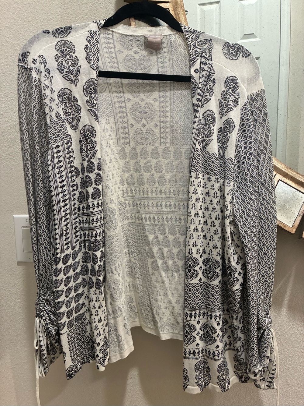 Chico’s White and Black Patterned Open Cardigan size 3